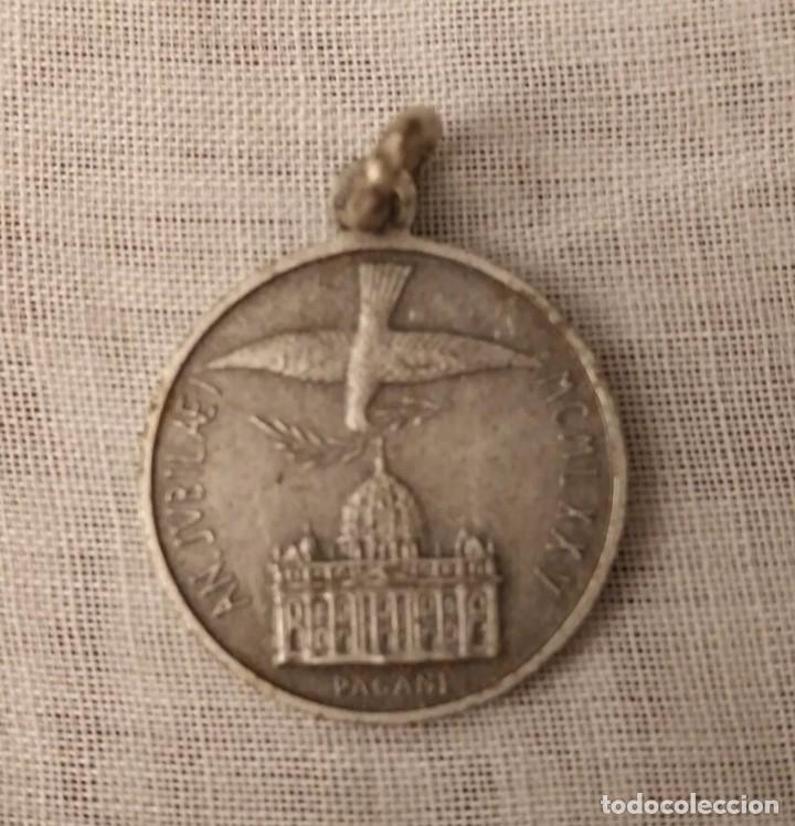 Antigüedades: Lote 4 medallas religiosas - Dos de Pablo VI - Juan XXIII y Juan Pablo II - Plata y metal - Foto 10 - 96941643