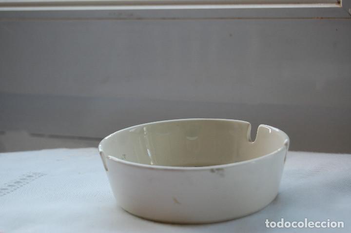 Antig&uuml;edades: Cenicero de 11 cm. de di&aacute;metro - Foto 9