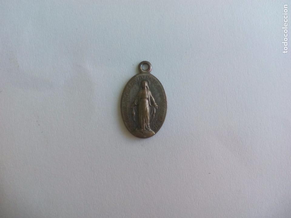 Antig&uuml;edades: Medalla religiosa - Foto 1