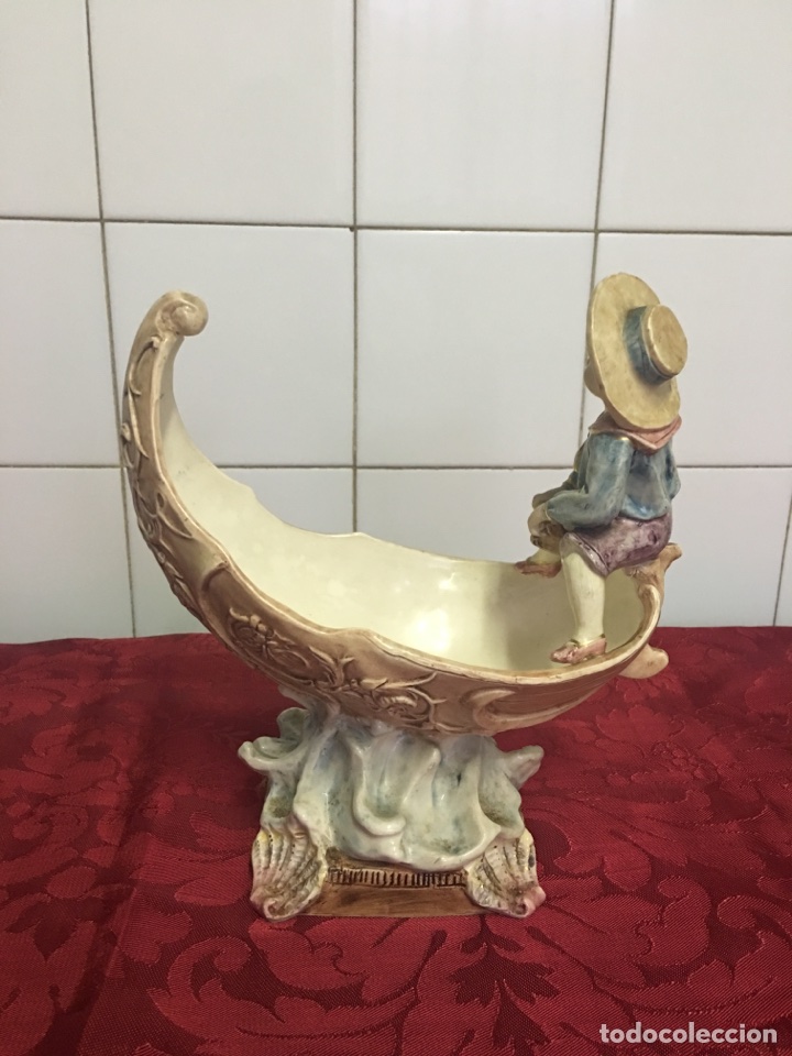 Antig&uuml;edades: Fabuloso biscuitt centroeuropeo &rdquo;ni&ntilde;o en barca &rdquo; - Foto 3