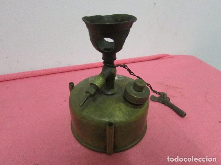 Antig&uuml;edades: Cocina campa&ntilde;a de lat&oacute;n # - Foto 1