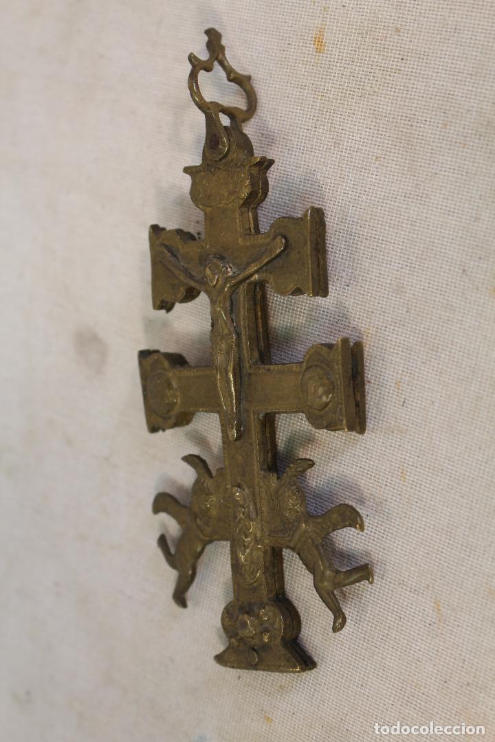Antig&uuml;edades: cruz antigua de caravaca en bronce - Foto 6