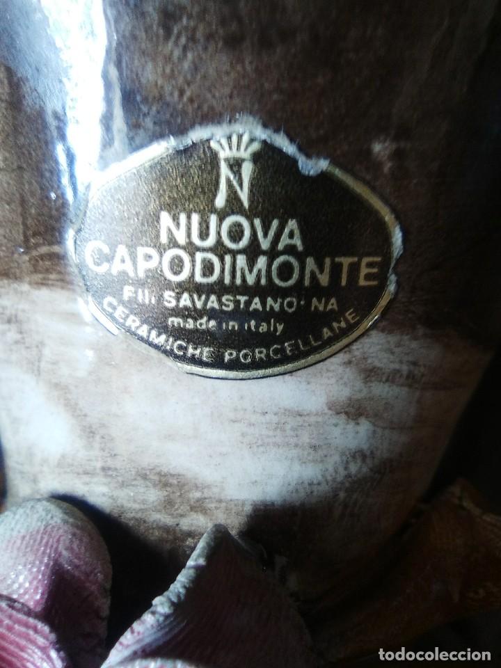 Antig&uuml;edades: Jarrita Capodimonte. - Foto 2