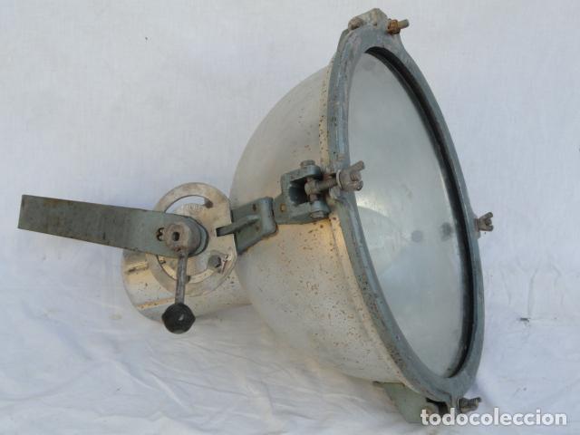 Antig&uuml;edades: FOCO REDONDO CON FORMA DE CAMPANA. - Foto 4
