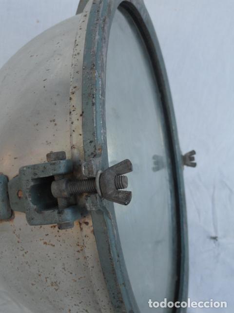 Antig&uuml;edades: FOCO REDONDO CON FORMA DE CAMPANA. - Foto 6