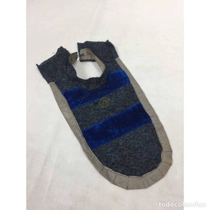 Antig&uuml;edades: Antigua pechera de algod&oacute;n brochado - Foto 1