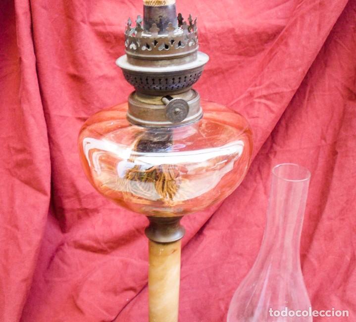Antig&uuml;edades: quinque con columna en marmol y pie de bronce - Foto 4
