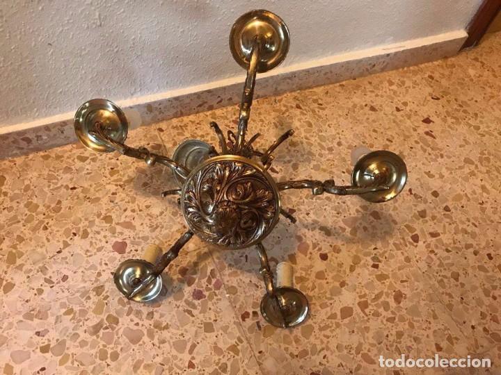 Antig&uuml;edades: Lampara techo de bronce - Foto 2
