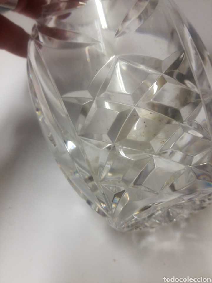 Antig&uuml;edades: Jarroncito de cristal tallado - Foto 4