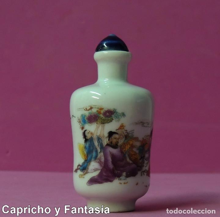 Antig&uuml;edades: Botellita de rap&eacute; n&ordm; 1037 - Foto 2