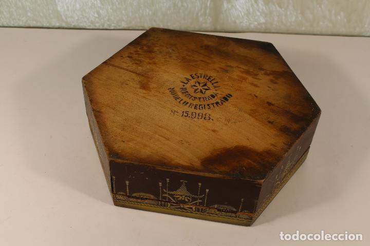 Antig&uuml;edades: caja antigua exagonal la estrella - Foto 2