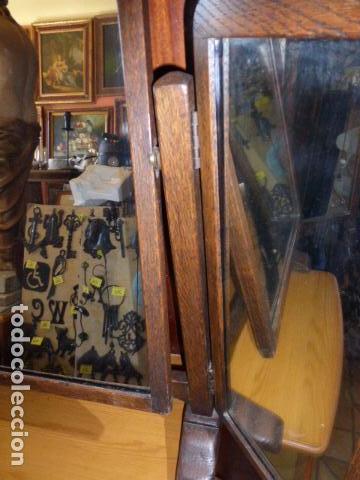 Antig&uuml;edades: ANTIGUO ESPEJO TRIPTICO DE SOBRE MESA EN MADERA DE ROBLE. - Foto 4
