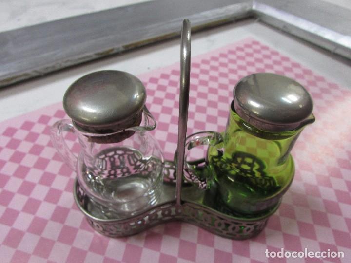 Antig&uuml;edades: Vinagreras de alpaca #