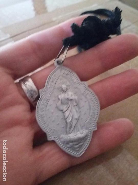Antig&uuml;edades: Antigua medalla - Foto 2