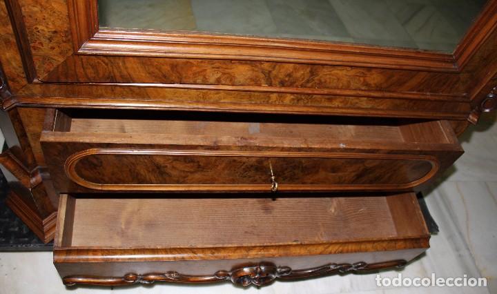 Antig&uuml;edades: ARMARIO ESTILO NAPOLEON. REF 6075 - Foto 14