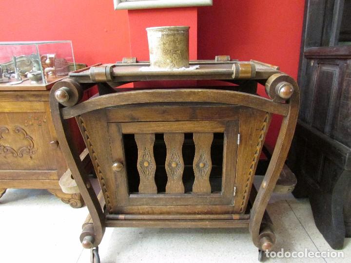 Antig&uuml;edades: Mueble auxiliar camarera # - Foto 1