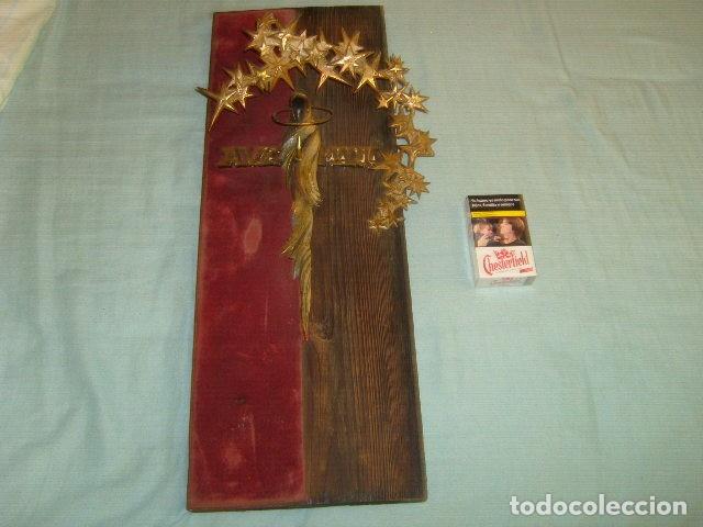 Antig&uuml;edades: AVE MARIA &iquest; BRONCE ? EN MADERA Y TERCIOPELO - Foto 1