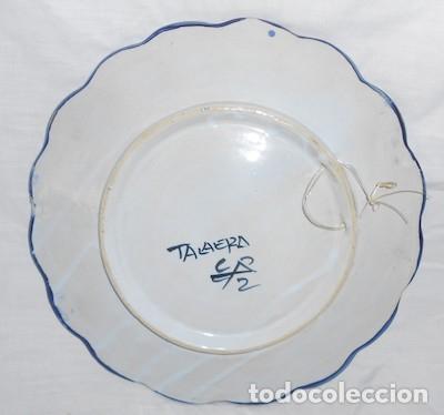 Antig&uuml;edades: PLATO DE PORCELANA DE TALAVERA - Foto 2