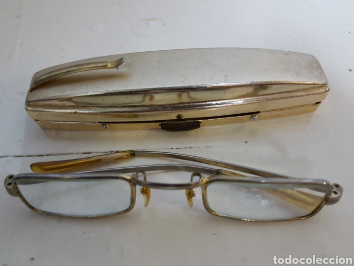 Antig&uuml;edades: Gafas con estuche met&aacute;lico - Foto 1