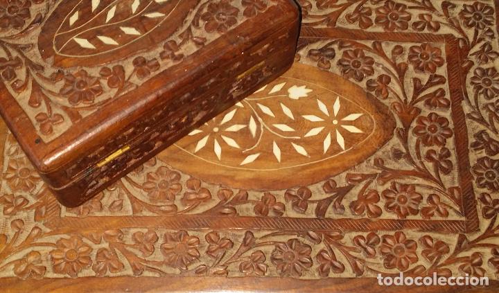 Antig&uuml;edades: Dos cajas madera tallada - Foto 4