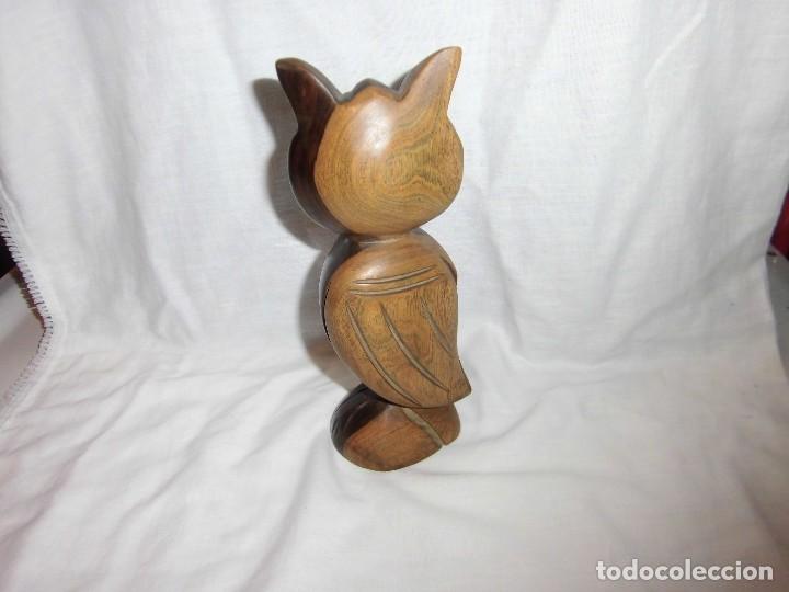 Antig&uuml;edades: BUHO DE MADERA TALLADA - Foto 2