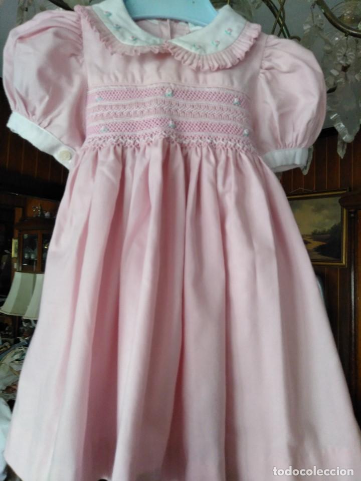 Precioso Vestido De Bebe De Nido De Abeja Borda Vendido En Venta Directa