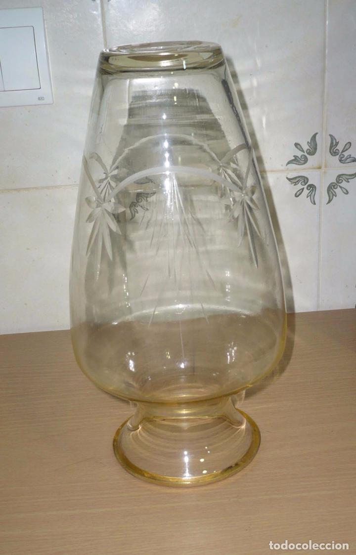 Antig&uuml;edades: Antiguo Jarron de Cristal tallado - Foto 3