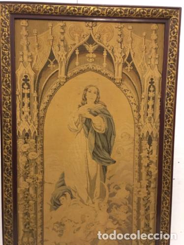 Antig&uuml;edades: - TAPIZ DE LA VIRGEN INMACULADA DEL SIGLO XIX - Foto 4