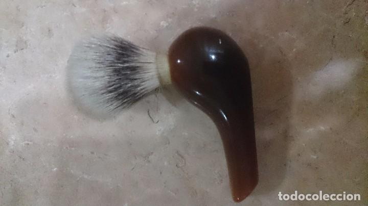 Antig&uuml;edades: Brocha de afeitar gilbert skoudy - Foto 2