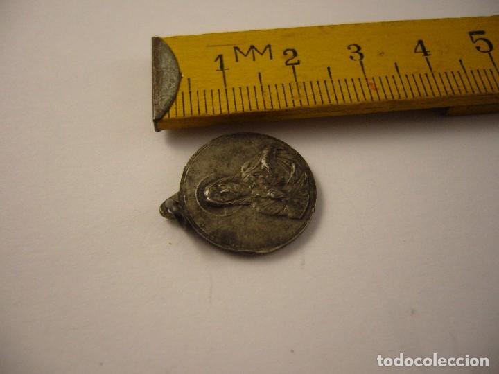 Antig&uuml;edades: MEDALLA MONSERRAT - Foto 3