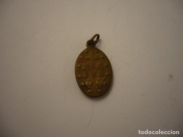 Antig&uuml;edades: ANTIGUA MEDALLA RELIGIOSA - Foto 2