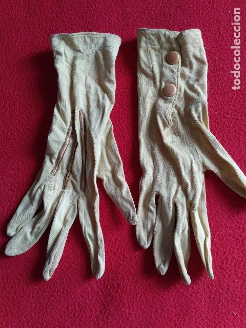 Antig&uuml;edades: ANTIGUOS GUANTES - Foto 1