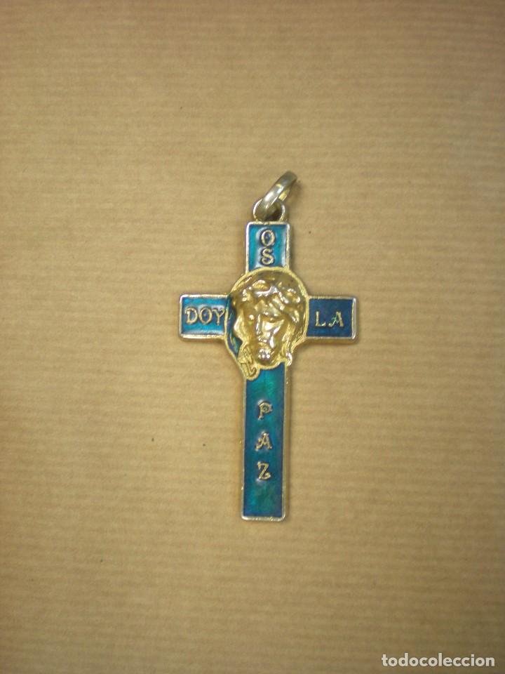 Antig&uuml;edades: Cruz dorada y azul  6x3,5cm - Foto 1