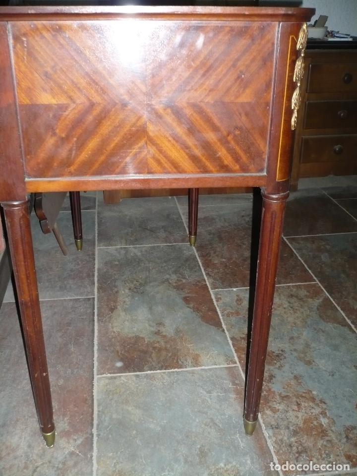 Antigüedades: Tocador en perfecto estado Artdecó, años 1920, mesa auxiliar o mueble de secividor, cristal biselado - Foto 3 - 100357859