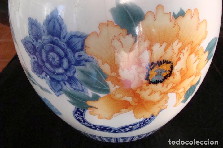 Antig&uuml;edades: Botiche de porcelana - China - Foto 2