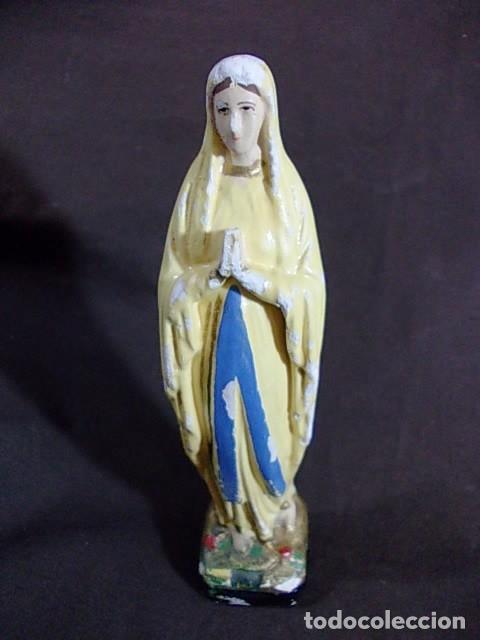 Antig&uuml;edades: ANTIGUA VIRGEN DE ESTUCO CON MANTO - Foto 1
