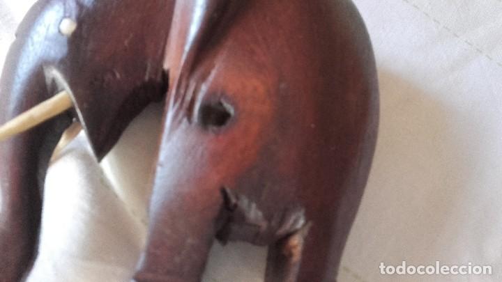 Antig&uuml;edades: Elefante tallado en madera de &eacute;bano. - Foto 4