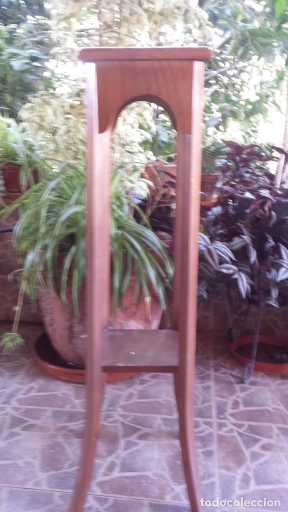 Antig&uuml;edades: antiguo macetero soporte en madera - Foto 2