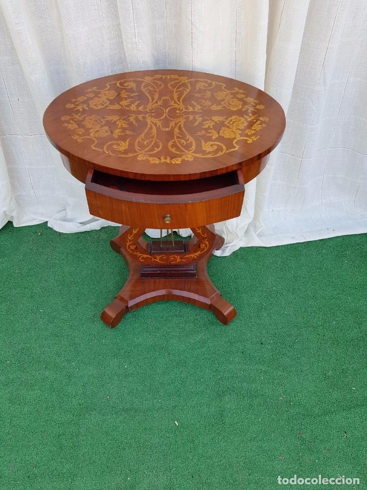 Antig&uuml;edades: MESA A LIRA ESTILO FRANCES - Foto 3
