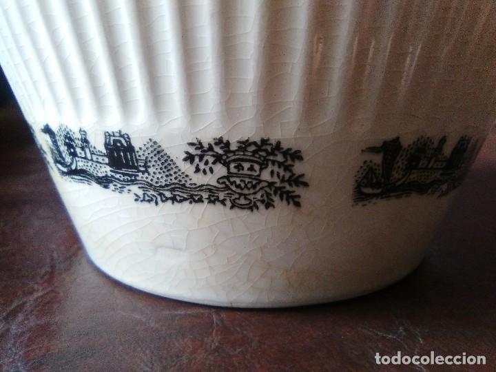 Antig&uuml;edades: Taz&oacute;n de Vargas Segovia. - Foto 3