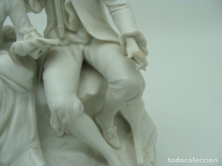 Antig&uuml;edades: Biscuit blanco Pareja - Siglo XX - Foto 7