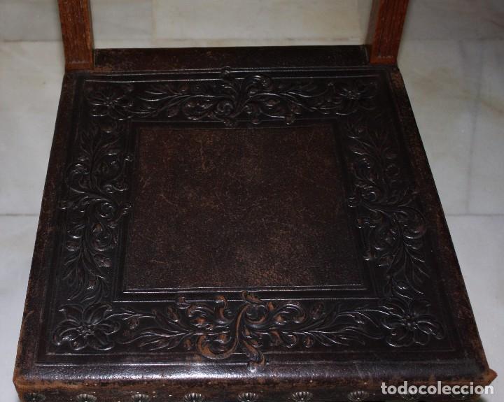 Antig&uuml;edades: 6 SILLAS DE ESTILO ISABELINO.REF.6123 - Foto 5