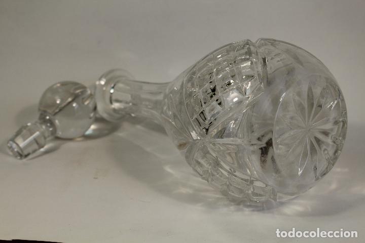 Antig&uuml;edades: licorera en cristal tallado - Foto 5