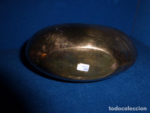Antig&uuml;edades: ANTIGUO JARRON DE BRONCE CON FORMA OVAL - Foto 4
