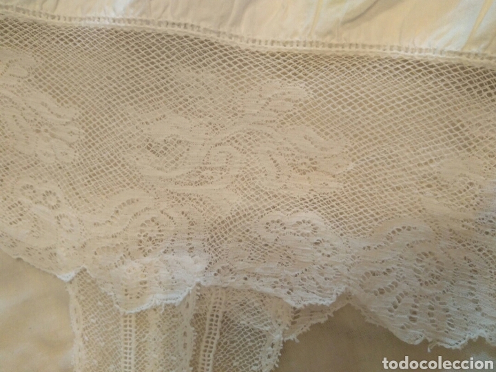 Antig&uuml;edades: Camis&oacute;n antiguo - Foto 8