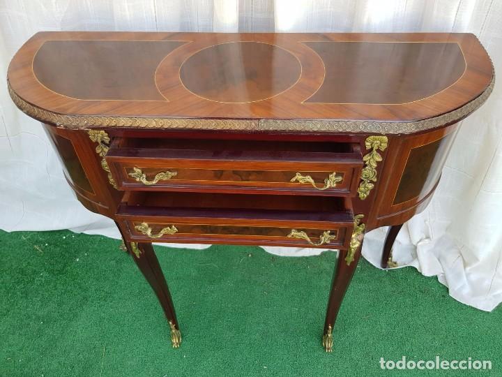 Antig&uuml;edades: CONSOLA - Foto 4