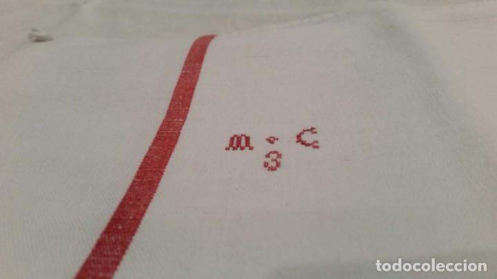 Antiguidades: Trapo pa&ntilde;o antiguo de metis. Iniciales M.C.