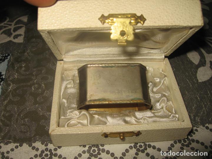 Antig&uuml;edades: SERVILLETERO PLATA GRABADO 14,8 gr - Foto 2