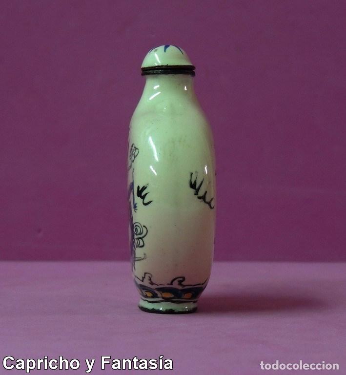 Antig&uuml;edades: Botellita de rap&eacute; n&ordm; 1054 - Foto 3