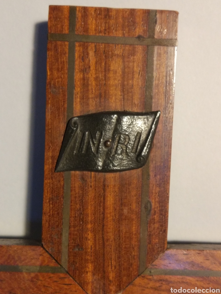 Antig&uuml;edades: Cristo bronce y nogal. sXIX - Foto 4